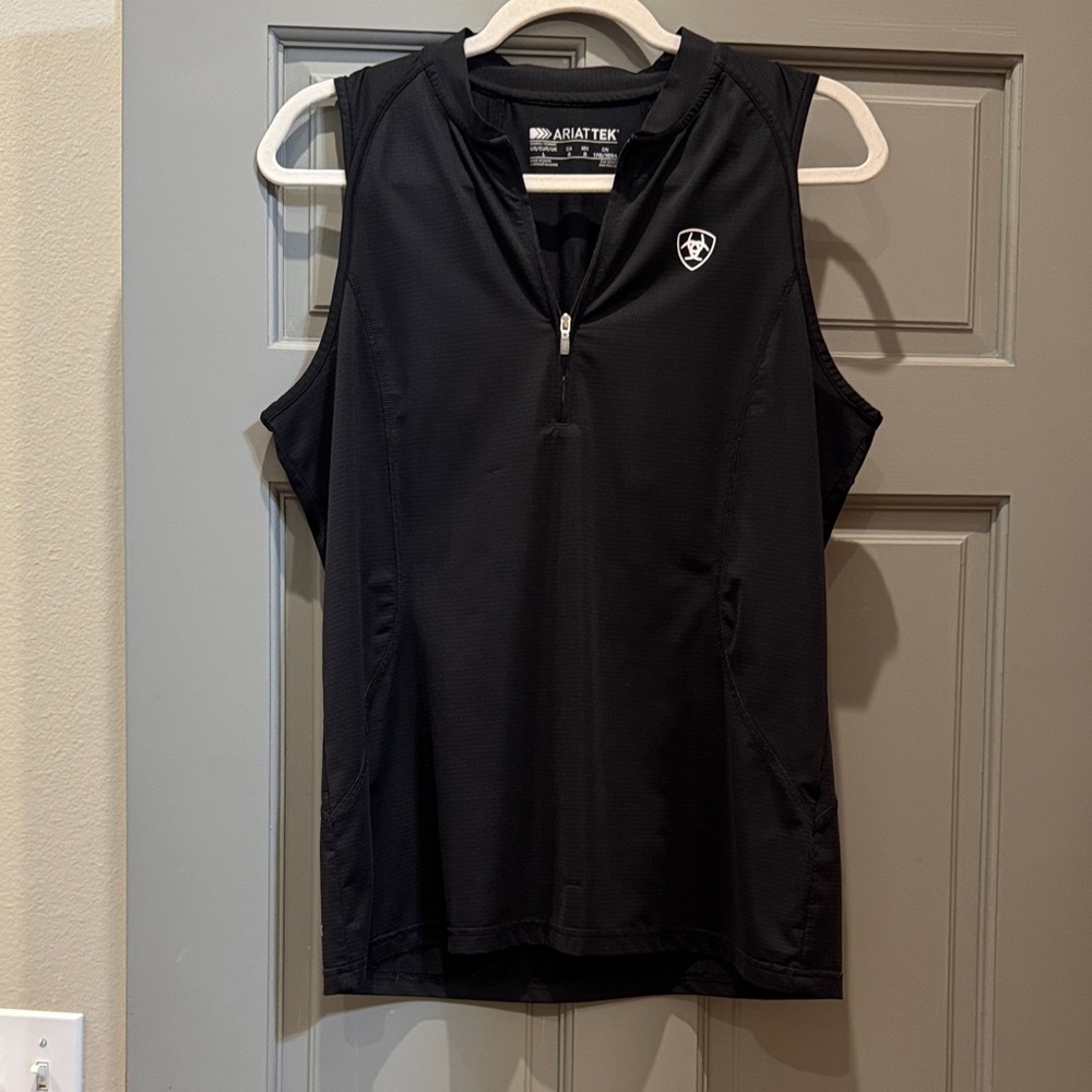 Ariat Black Sleeveless Zip-Front Athletic Tank